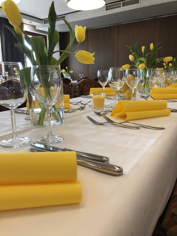 Hotel-Restaurant Lowen Süßen Exteriér fotografie